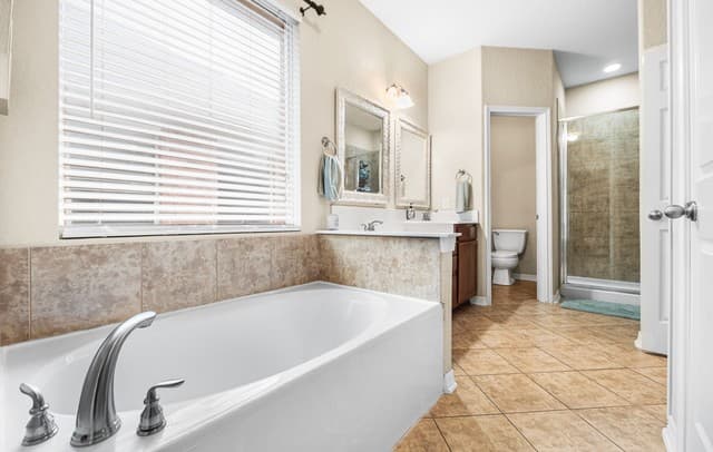 2419  Cortona Mist, San Antonio, TX 78260 — photo 13