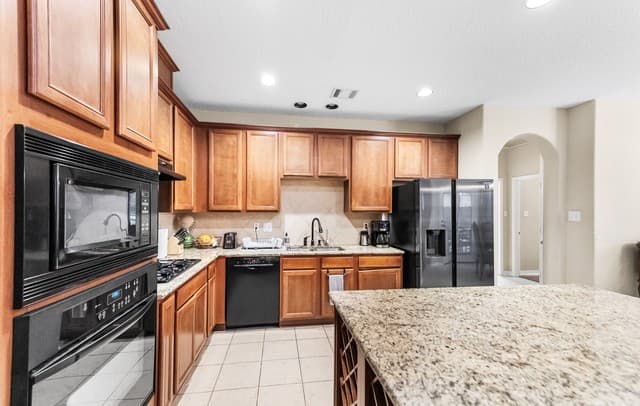 2419  Cortona Mist, San Antonio, TX 78260 — photo 9