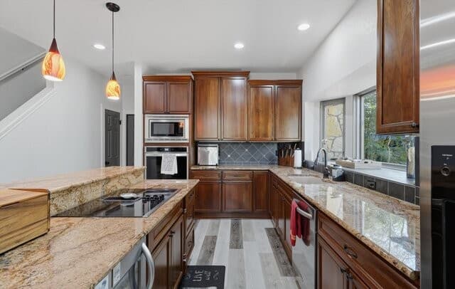 2051  Phantom Rider, Spring Branch, TX 78070 — photo 10