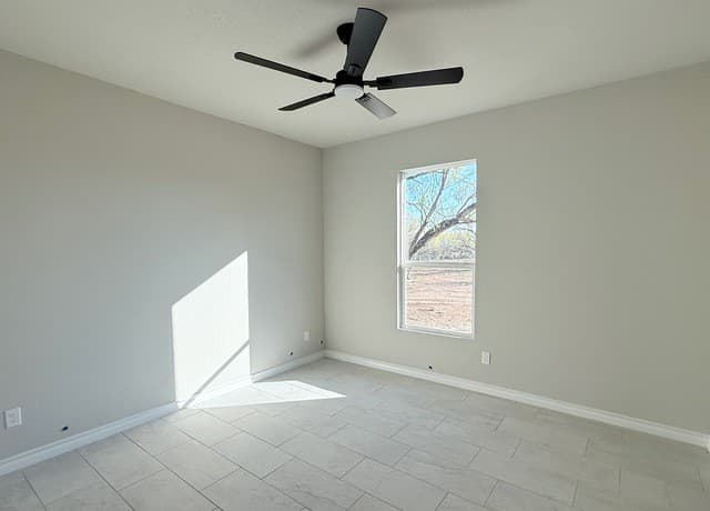 1450  Corgey Rd., Pleasanton, TX 78064 — photo 11
