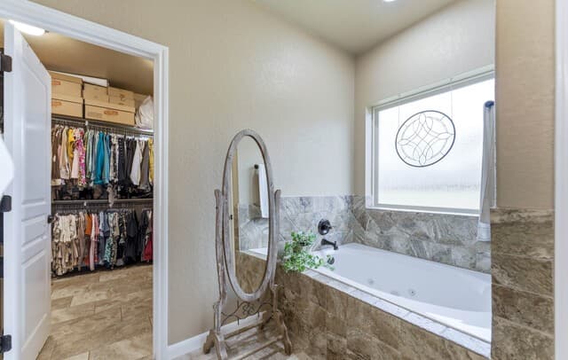 203  Champions Blvd. ( Two Homes ), La Vernia, TX 78121 — photo 25