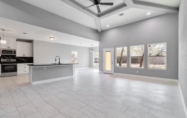 3938  New Mathis, Elmendorf, TX 78112 — photo 6