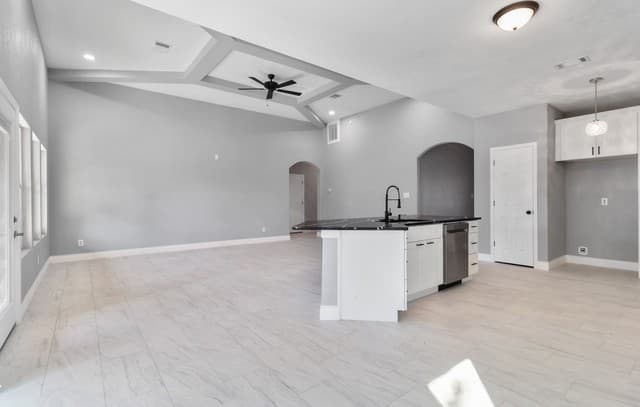 3938  New Mathis, Elmendorf, TX 78112 — photo 8