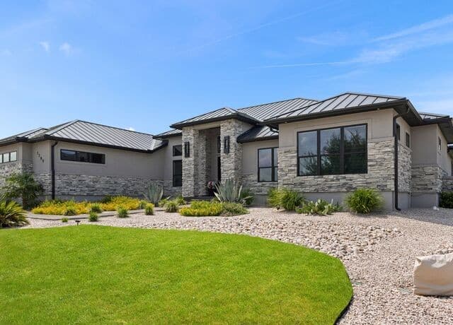 1709  Paradise Pkwy, Canyon Lake, TX 78133 — photo 8