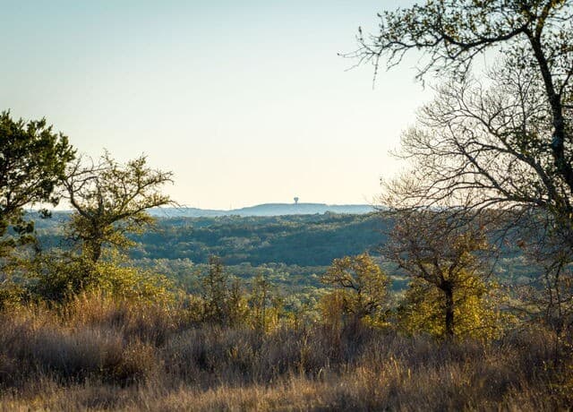 1829  Paradise Parkway, Canyon Lake, TX 78133
