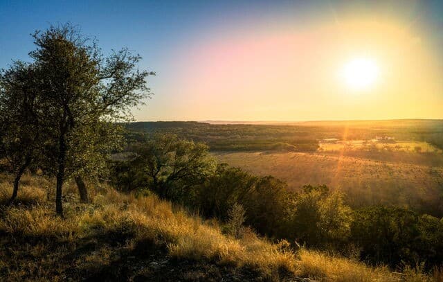 1829  Paradise Parkway, Canyon Lake, TX 78133 — photo 10