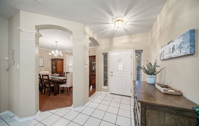 16323  Rangerider, San Antonio, TX 78247 — photo 5