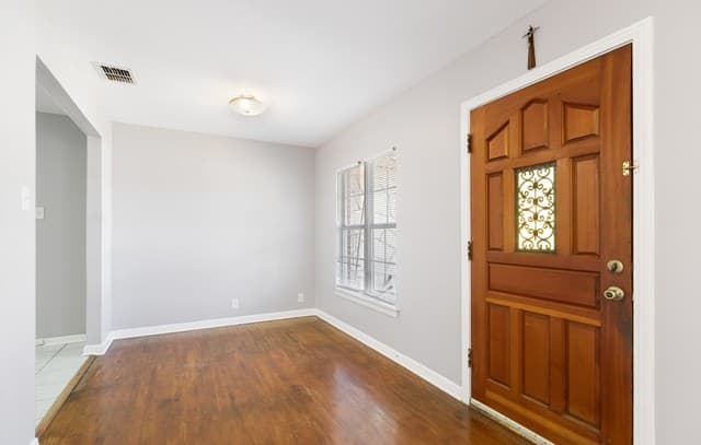 210  Dryden, San Antonio, TX 78213 — photo 6