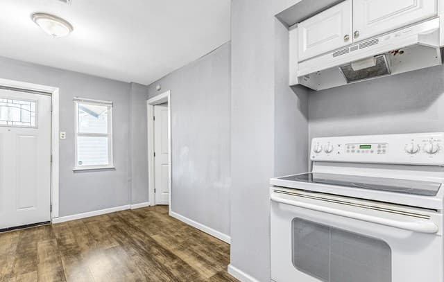 525-527  McKinley, San Antonio, TX 78210 — photo 9