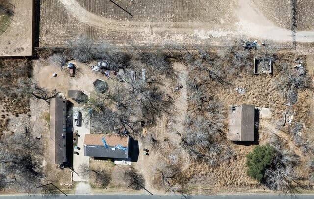 18829  Lagloria Rd, Elmendorf, TX 78112 — photo 10