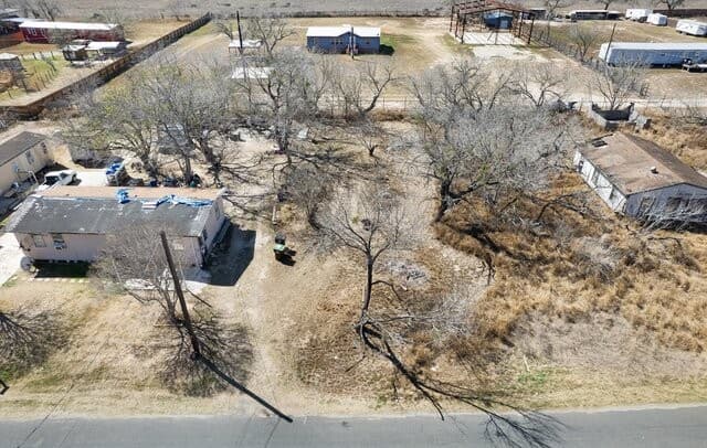 18829  Lagloria Rd, Elmendorf, TX 78112 — photo 5