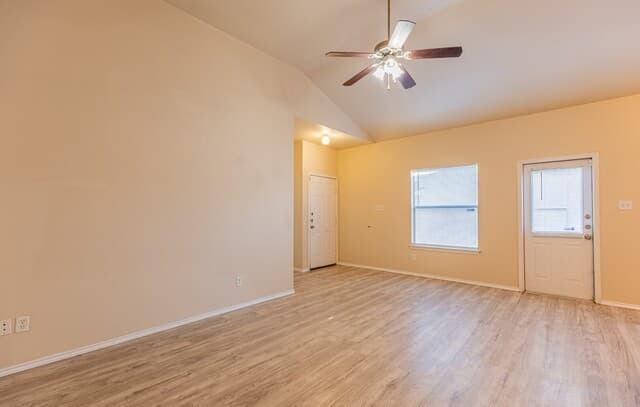 7226  Golf Unit 1, San Antonio, TX 78244 — photo 6
