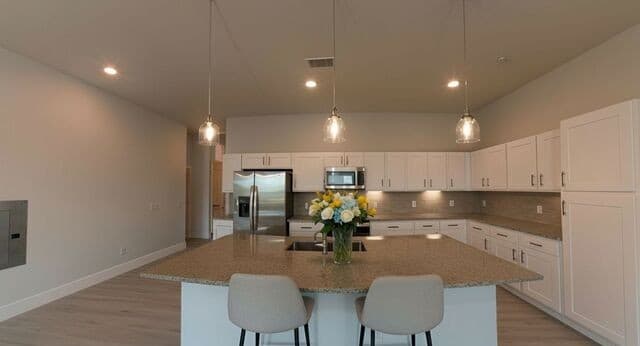 330 E Carson Unit 2103, San Antonio, TX 78208 — photo 6