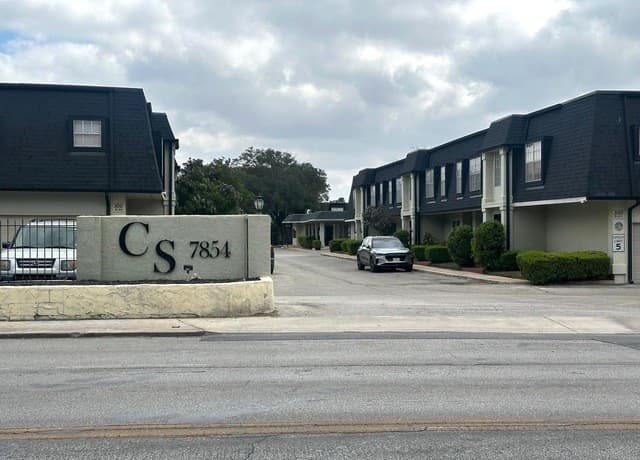 7834  Broadway Unit 304