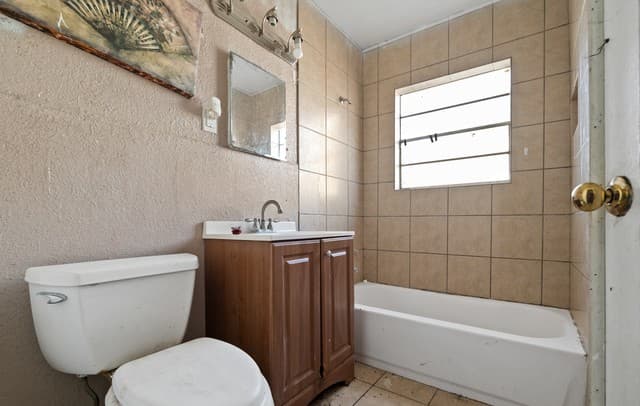 241  Archimedes Dr, San Antonio, TX 78223 — photo 19