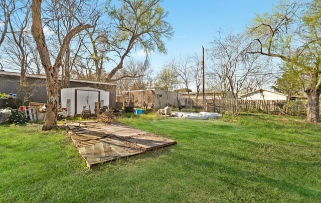 241  Archimedes Dr, San Antonio, TX 78223 — photo 25