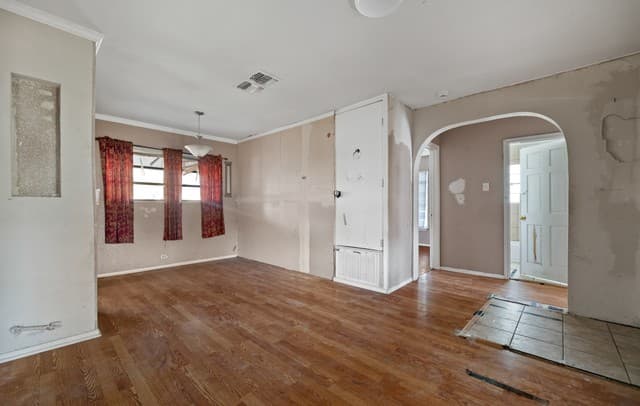 241  Archimedes Dr, San Antonio, TX 78223 — photo 4