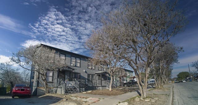 407  Natalen, San Antonio, TX 78209 — photo 6