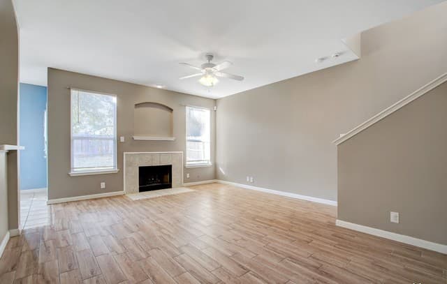 8615  Tioga, Helotes, TX 78023 — photo 4