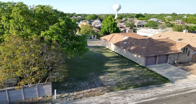 5906  Brook Fls, Windcrest, TX 78239 — photo 10