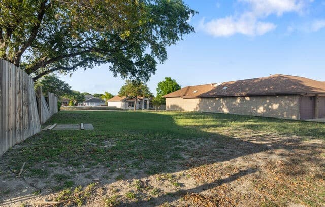 5906  Brook Fls, Windcrest, TX 78239 — photo 4