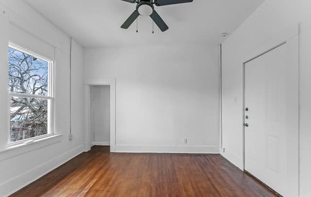 146  Fairview, San Antonio, TX 78223 — photo 10
