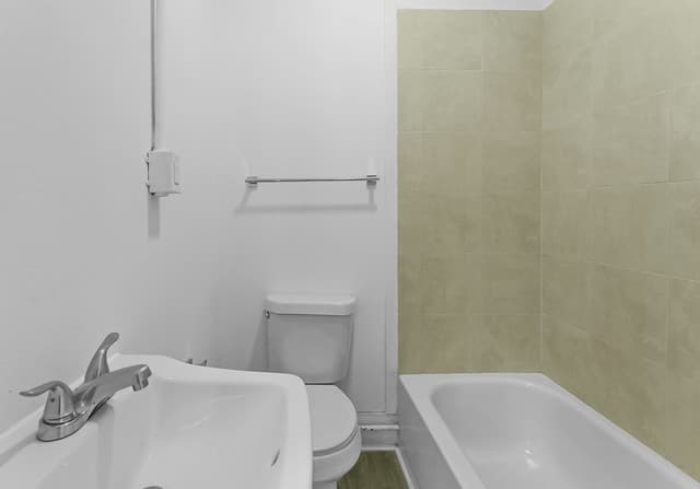 146  Fairview, San Antonio, TX 78223 — photo 22
