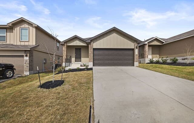 14733  Briscoe Downs