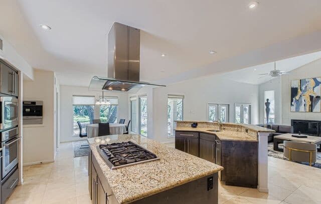14007  Mint Trail, Hill Country Village, TX 78232 — photo 12