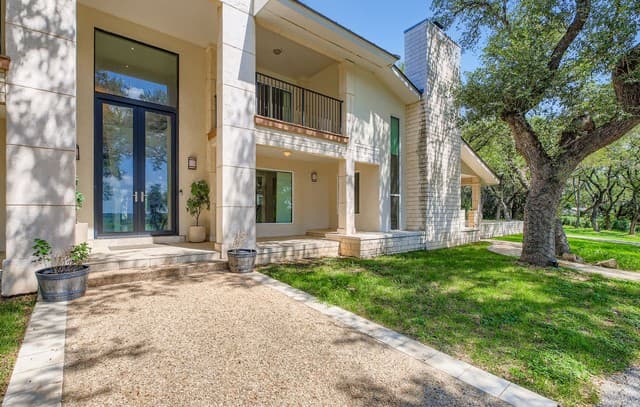 14007  Mint Trail, Hill Country Village, TX 78232 — photo 2