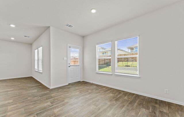 10749  Dazzle, San Antonio, TX 78252 — photo 11