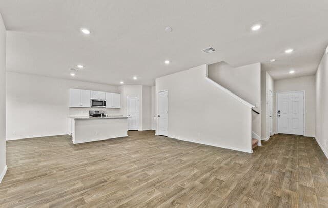10749  Dazzle, San Antonio, TX 78252 — photo 6