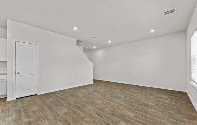 10749  Dazzle, San Antonio, TX 78252 — photo 7