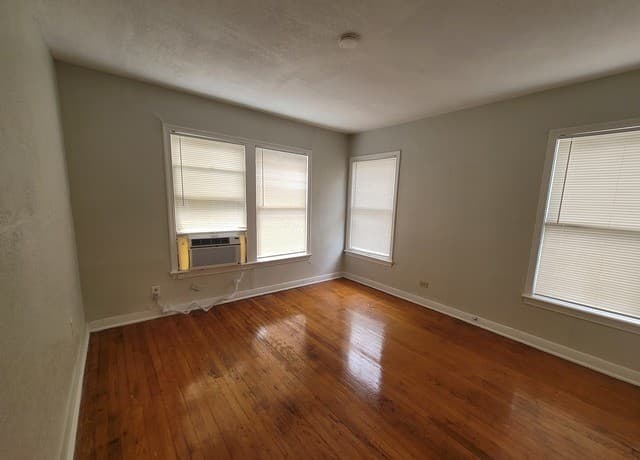 424  Natalen, San Antonio, TX 78209 — photo 3