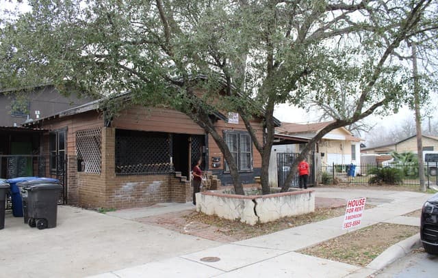 306 E Huff, San Antonio, TX 78214 — photo 2