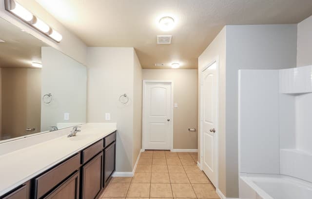 12266  Fish Hook, San Antonio, TX 78252 — photo 12