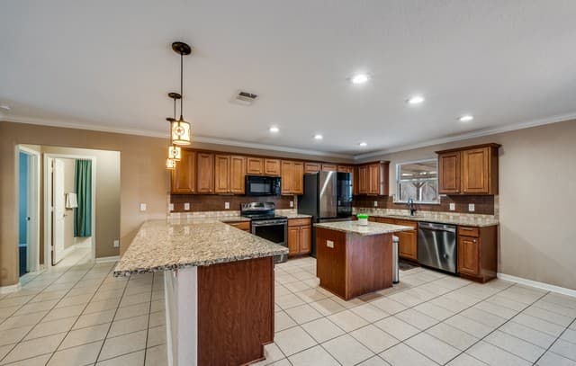 22420  Red Sand, San Antonio, TX 78264 — photo 13