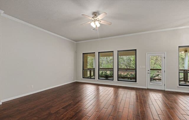 4233 Fossil, San Antonio, TX 78261 — photo 11