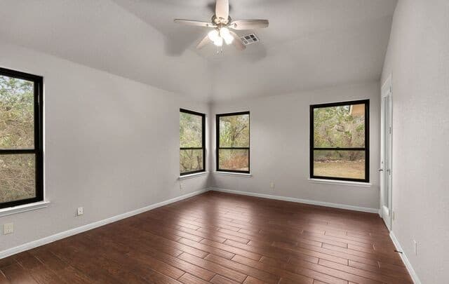 4233 Fossil, San Antonio, TX 78261 — photo 21