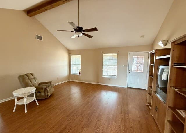 1550  County Road 300, Jourdanton, TX 78026 — photo 23