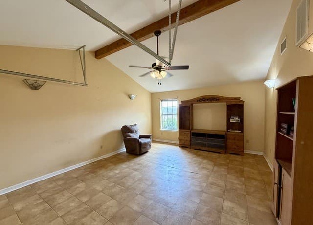 1550  County Road 300, Jourdanton, TX 78026 — photo 7