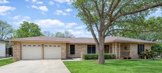 2011  Broken Oak, San Antonio, TX 78232 — photo 3