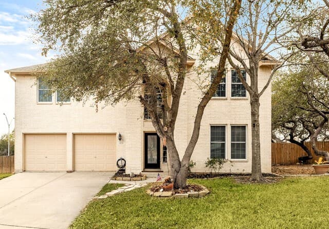 2854 Lakehills