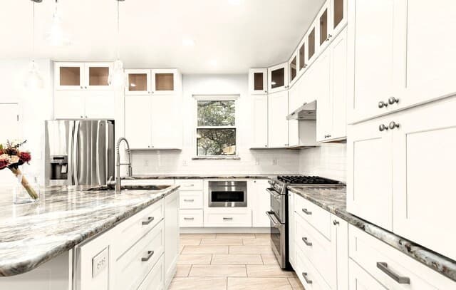 2854  Lakehills, San Antonio, TX 78251 — photo 11