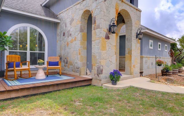 1134  Victoria, Spring Branch, TX 78070 — photo 3