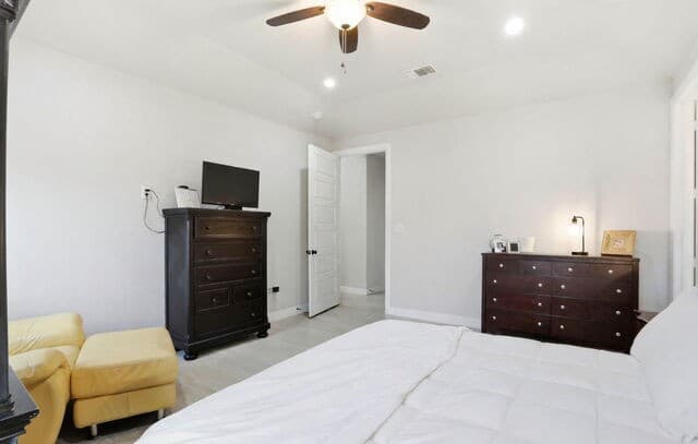 109 W Short Meadow, Lytle, TX 78052 — photo 24