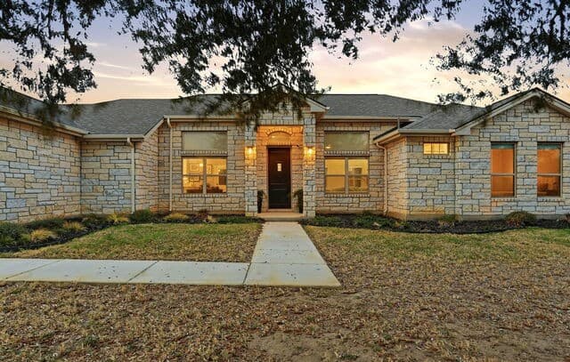109 W Short Meadow, Lytle, TX 78052 — photo 7