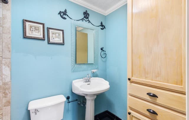 214  Schmeltzer Ln, San Antonio, TX 78213 — photo 15