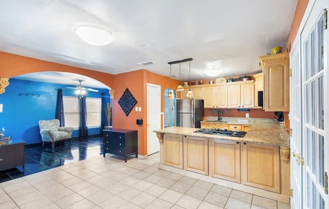 214  Schmeltzer Ln, San Antonio, TX 78213 — photo 7