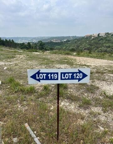 121R  Hannah Ln, Boerne, TX 78006 — photo 12
